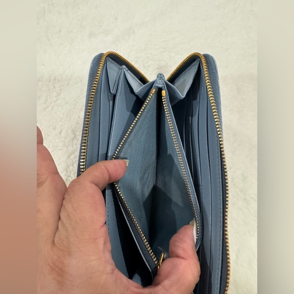 Light blue Prada long zippy wallet (soft leather) - Picture 7 of 9